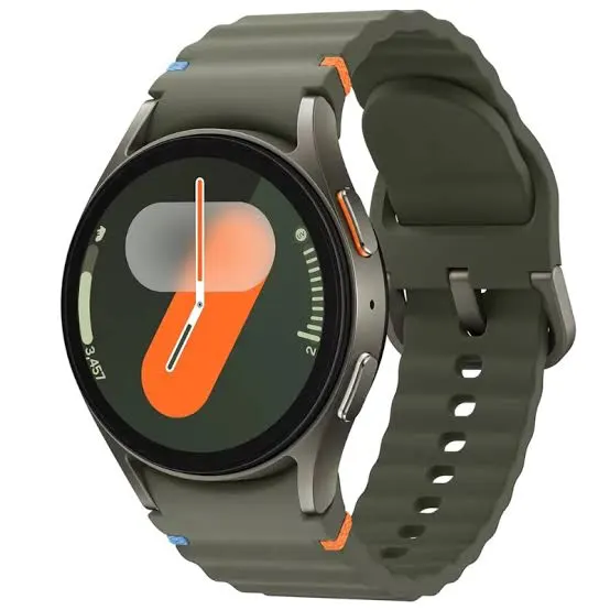 Samsung Galaxy Watch 7 44mm (₹29,999)